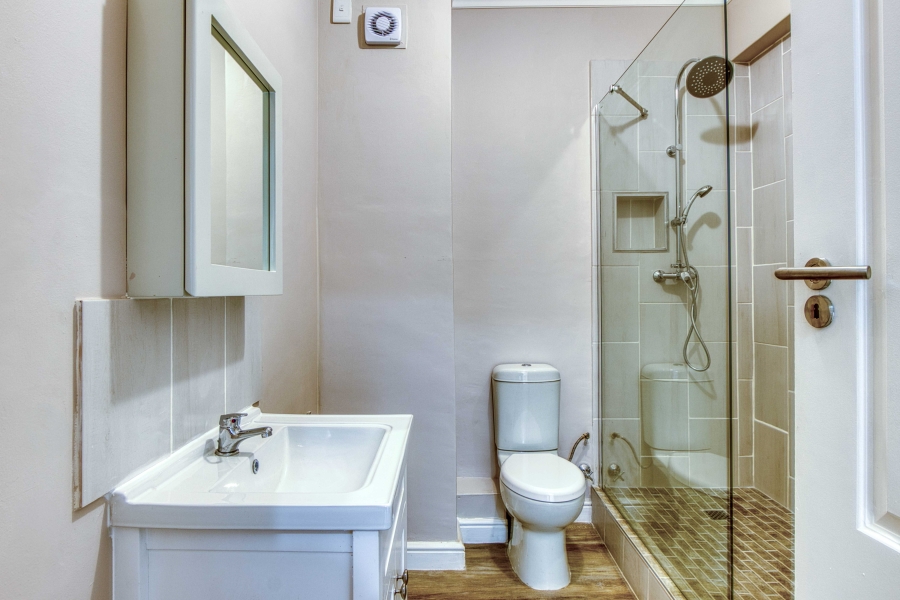 2 Bedroom Property for Sale in Lionviham Western Cape